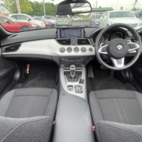 BMW　Z4 sドライブ20i ワンオーナー禁煙車 電動オープン純正ナビのサムネイル