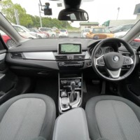 BMW 218d xドライブ アクティブツアラー 4WD ヒーター付Pシート Bカメラ ETC ドラレコのサムネイル